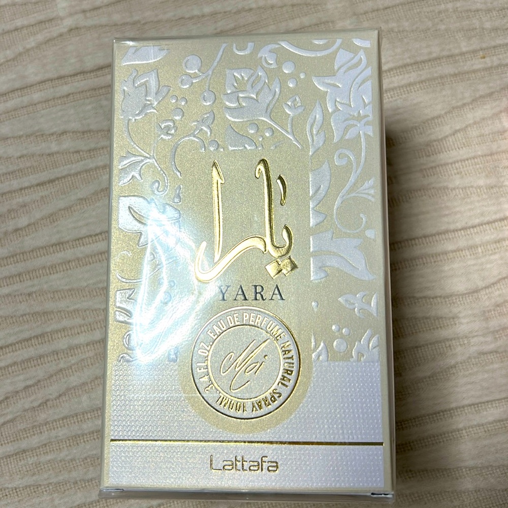 Lattafa Yara Fragrance Box with Embossed Patterns 3.4 fl oz